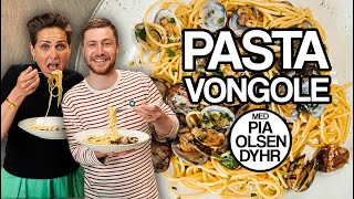 Pasta Vongole med PIA OLSEN DYHR  Jacob amp co [upl. by Plume]