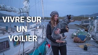 A 23 ANS ELLE VIT SUR UN VOILIER AVEC SON CHIEN [upl. by Eilesor]