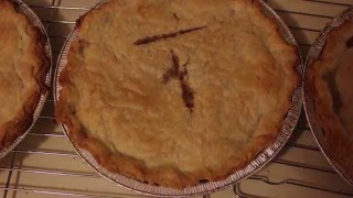 Tourtière  Traditional Québécois meat pie recipe as easy as 321 [upl. by Kinnie138]