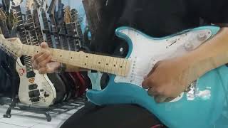 Aria Pro ll STG004M HSS Stratocaster Metalic Light Blue kondisi Baru [upl. by Catie219]