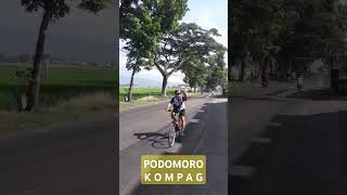 Podomoro kompag cycling community from Salatiga [upl. by Hershel32]