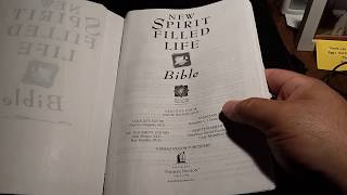 KJV Spirit Filled Life Bible [upl. by Sacram]