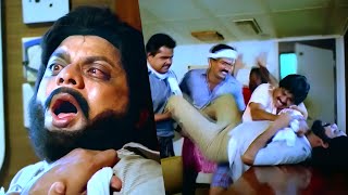 അയാളെ അന്വേഷിച്ച് ആദ്യം എത്തിയത് ശത്രുക്കളാണ്  Mammootty  Jagathy  Malayalam Movie Scenes [upl. by Tonina]