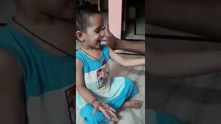 Mamosa ne bnayi मेंहदी trending lifestyle masti bachpan radha cutebaby viral mehindi mama [upl. by Boland]