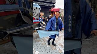 This Japanese rickshaw puller in Asakusa 🇯🇵 asakusa tokyo rickshaw asia [upl. by Jaehne]