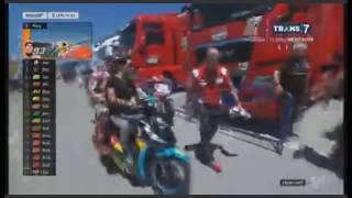 MotoGP™ JerezPedrosaDoviziosoLorenzo Crash [upl. by Louella]