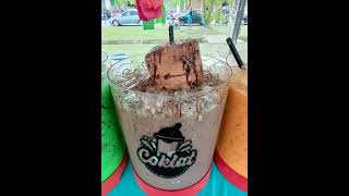 Aiskrim Hadji 5 Liter RM18 [upl. by Naliorf]