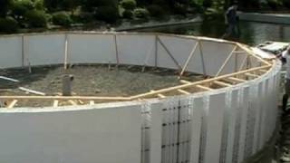 Building Tanks for Aquaculture  Form and Protect Concrete in One Step [upl. by Olympium]