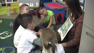 Example of Dialogic Reading at SD27J Preschool [upl. by Genny]