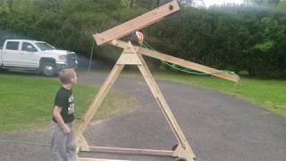 Tips to make a simple Whipper Trebuchet and throw over 170 with 30lbs [upl. by Idnaj]