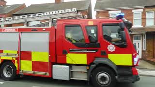 North Wales Fire amp Rescue Service appliance on 999 emergency response in Fflint CymruWales 21024 [upl. by Yrolg]