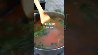 Cómo hacer sopa de papa con espinacas receta fácil y deliciosa  Recetas mexicanas  Cocina Vital [upl. by Ikairik]