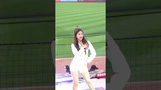 김진아（Kim Jin A）金晶兒Girls’ Generation SNSD Genie😍찌나뇽 응원뇽 김진아치어리더 cheerleader 케이티위즈韓國啦啦隊金晶兒 [upl. by Nylyoj521]