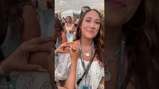 Oregon Jamboree  Jacquie Roar signs chicks [upl. by Jahdol]