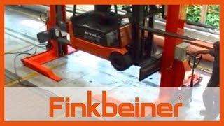 Mobile GabelstaplerHebeanlage GAB7052  Finkbeiner Lifting Systems [upl. by Plotkin608]