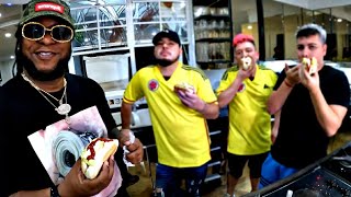 ¡VOLVIÓ EL DIVINO BAJÓN🍽🌭 LOS COMPLETOS DE MACKIE EN COLOMBIA 🇨🇴 [upl. by Ahsinahs]