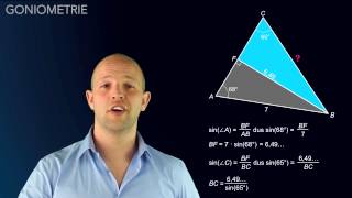 Goniometrie  het bewijs en gebruik van de sinusregel  WiskundeAcademie [upl. by Yate275]