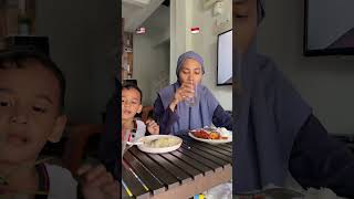 Bahasa indonesia dan malaysia funny lawakan comedy shorts bahasaindonesia [upl. by Allicsirp918]