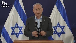 Otages tués à Gaza Netanyahu a quotle coeur briséquot mais veut maintenir la quotpression militairequot  AFP [upl. by Elocal]