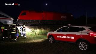 ICE mit technischem Defekt sorgt auf Bahnstrecke bei Taufkirchen an der Trattnach für Einsatz [upl. by Joon]