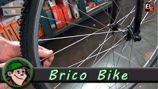 Truco para arreglar un RADIO roto de tu bicicleta  Bricobike [upl. by Shanley]