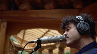 Alex Ferreira — ME LA SALUDAN una toma del canapé [upl. by Moia330]