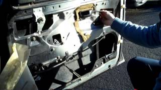 VW Golf MK2 fitting electric window regulator motor [upl. by Robyn]