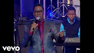 Jabu Hlongwane  Nguye Medley Live at Theatre on the Tracks Midrand 2011 [upl. by Wexler168]