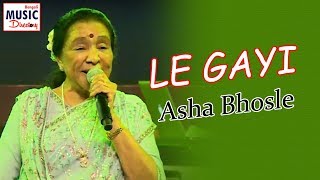 LE GAYI  Asha Bhosle Live  Bengali Music Directory [upl. by Enaasiali]