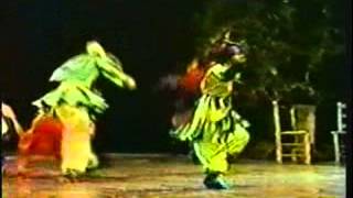 BALLET FOLKLORICO DOMINICANO 1977 LOS MAROMEROS [upl. by Sacci]