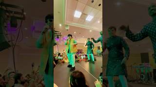 Falguni Pathak in Toronto Canada 2024  Khalasi Gotilo Garba Style [upl. by Yra]