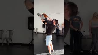 Los olores del amor humor baile olor risa comedia fly colombia mexico usa videoviral [upl. by Langer801]