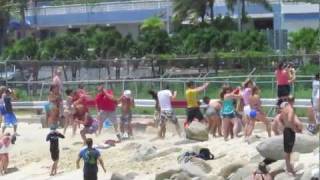 People get quotJet Blastedquot in St Maarten Warning could cause serious injury [upl. by Gardner713]