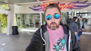 Las Vegas Monorail Day On The Strip  Miracle Mile Free Shows  Shark Reef amp Bellagio Conservatory [upl. by Ahsineb]