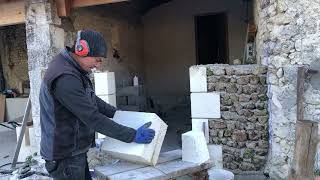 RENOVATION ouverture pierre taillée et linteau 7 pierres en voute timelapse cut stone opening [upl. by Henryson]