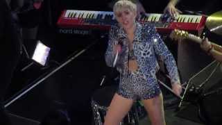 Miley Cyrus Jolene Dallas 31214 [upl. by Terri51]