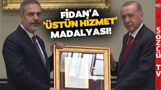 Erdoğandan Hakan Fidana Üstün Hizmet Madalyası [upl. by Rekyr498]