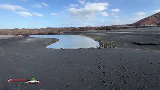 Playa de Montaña Bermeja Lanzarote Spania [upl. by Ennirok]