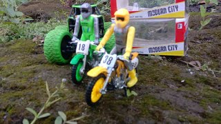 Motor cross finger motor cross racing superbike diecast motor cross042automobile [upl. by Eanad]