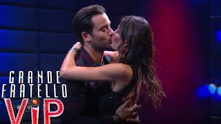 Grande Fratello Vip  Il bacio di Elisabetta Gregoraci e Pierpaolo Pretelli [upl. by Cyrillus521]