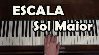 Como tocar a Escala de Sol Maior  Aula de Piano para Iniciantes [upl. by Aneet]