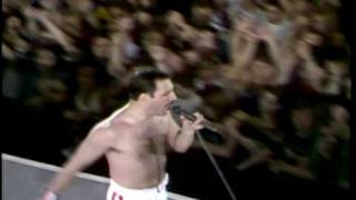 Queen  We Are The Champions HQ Live At Wembley 86 [upl. by Eynahpets]