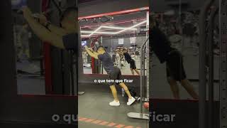 TRICEPS TESTA COM BARRA RETA APRENDA COMK EXECUTAR [upl. by Bobbette]