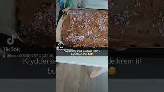 krydderkake med sjokolade krem på bursdagen min 😋🥳 [upl. by Inhsor]