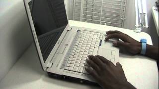 How to remove a Battery on Acer Aspire 5920 [upl. by Kayne]