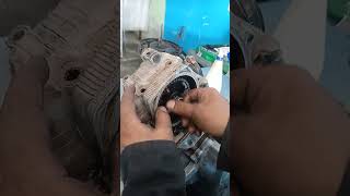 Como desarmar cilindropiston y cabezote de Yamaha XT225 YAMAHAXT225 [upl. by Gar]