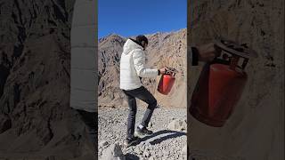 Gas cylinder leak hogya ladakh mountains pai vlog bluebox [upl. by Garald55]