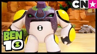 Ben 10 Toys  OmniEnhanced Cannonbolt amp Vilgax  Cartoon Network [upl. by Wilmer585]