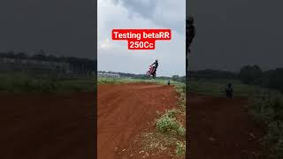 TESTING KUDA BESI BETA RR 250 CC  M RAFI HAMDHANI trail betarr betarr300 betarr250 [upl. by Vedis979]