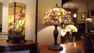 Haddon Hall Tiffany lampen  Een Tiffany lamp kleurt jouw leven [upl. by Ytitsahc]